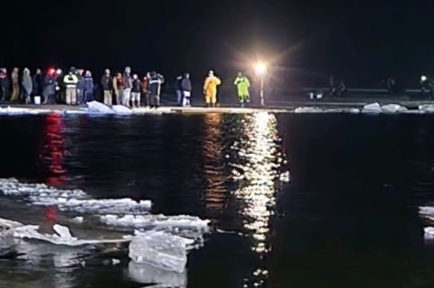 Jégtáblán rekedt 122 horgász Minnesotában – videóval