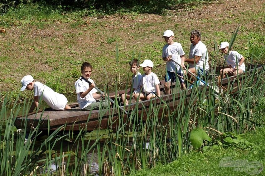 Nyugdíjas horgászoknak hirdettek munkát a Tisza-tónál