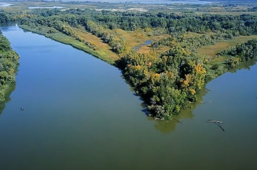 Lenyűgöző drónvideó a Tisza-tó legkedvesebb nevű szigetéről