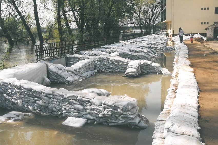 18 milliárdos árvízvédelmi fejlesztés valósult meg Kisköre és Szolnok között