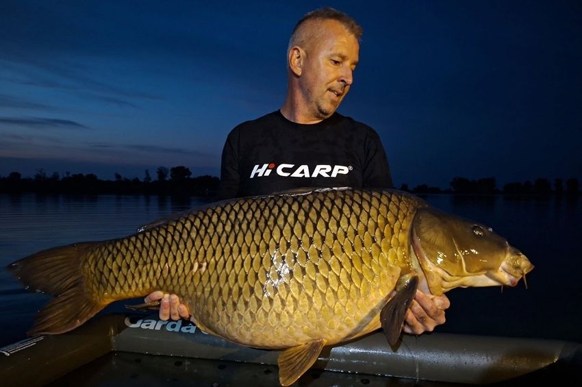 31,4 kilós tőponttyal döntöttek tórekordot a Crystal Carp Lake-en – fotókkal 