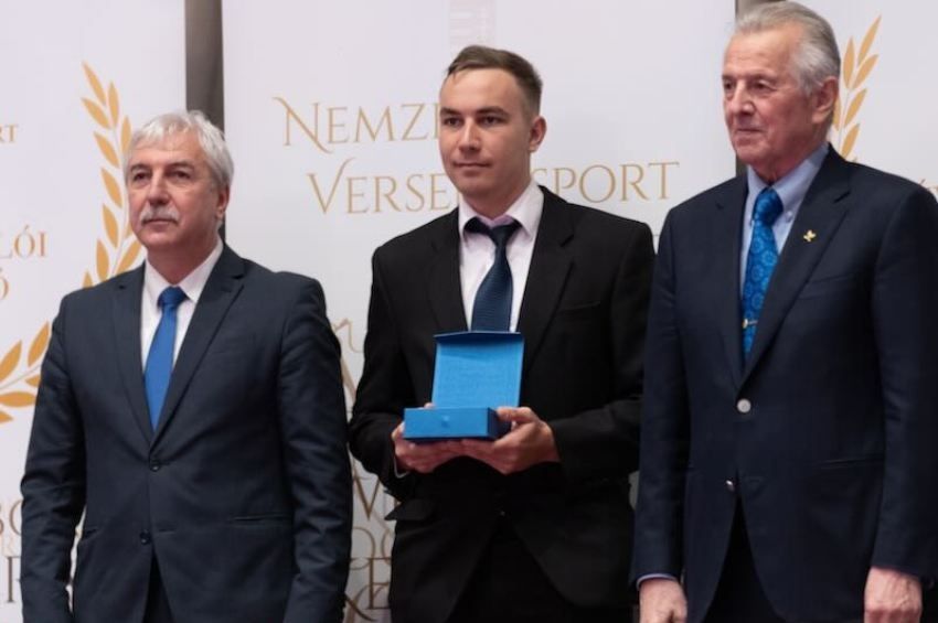 Három versenyhorgászt is díjaztak az NVESZ gáláján