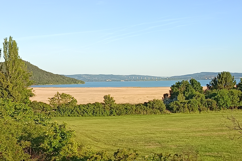 Három részre szakadhat a Balaton