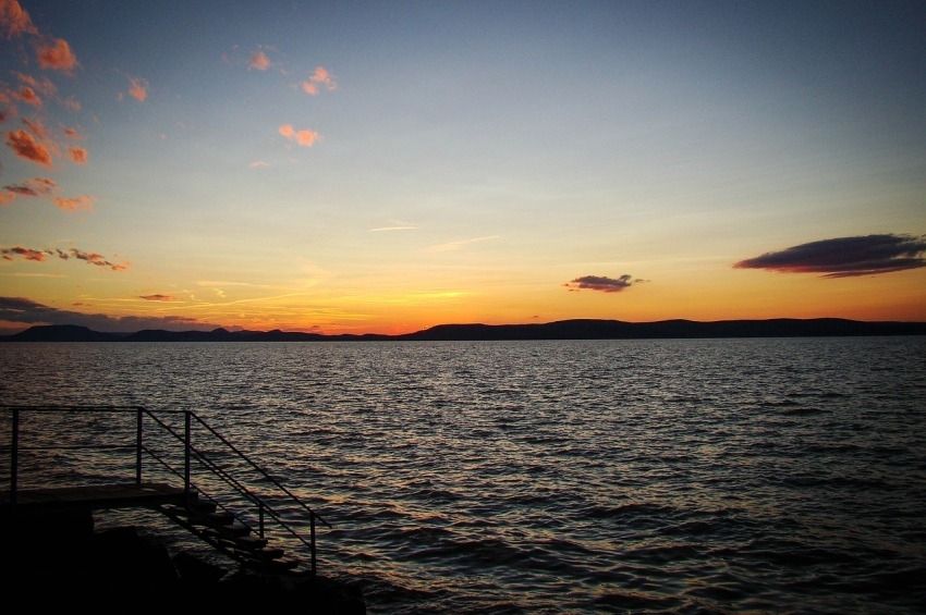 Rendkívüli hőmérsékleti kontraszt alakult ki a Balatonnál