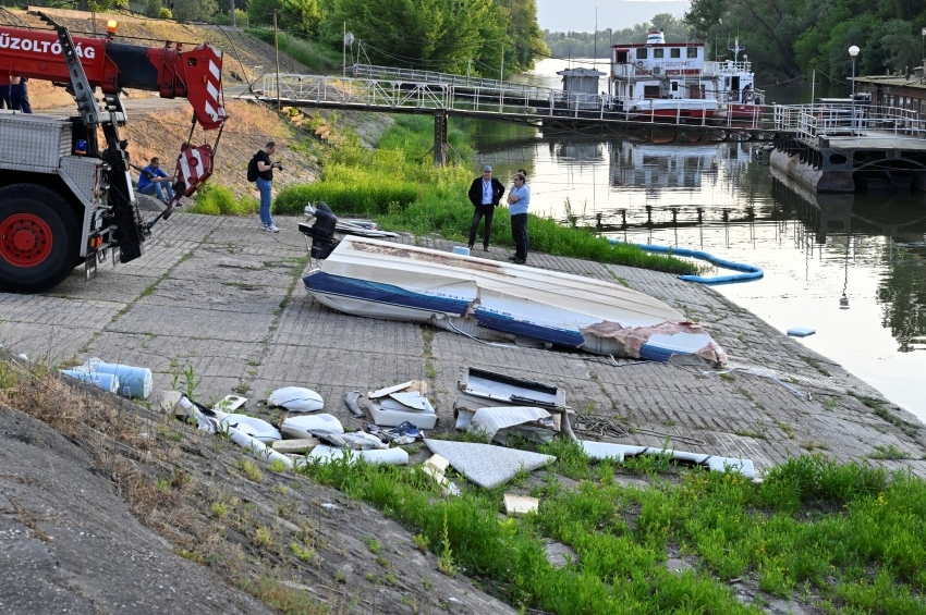 Halálos dunai hajóbaleset: őrizetbe vették a szállodahajó kapitányát – fotókkal 