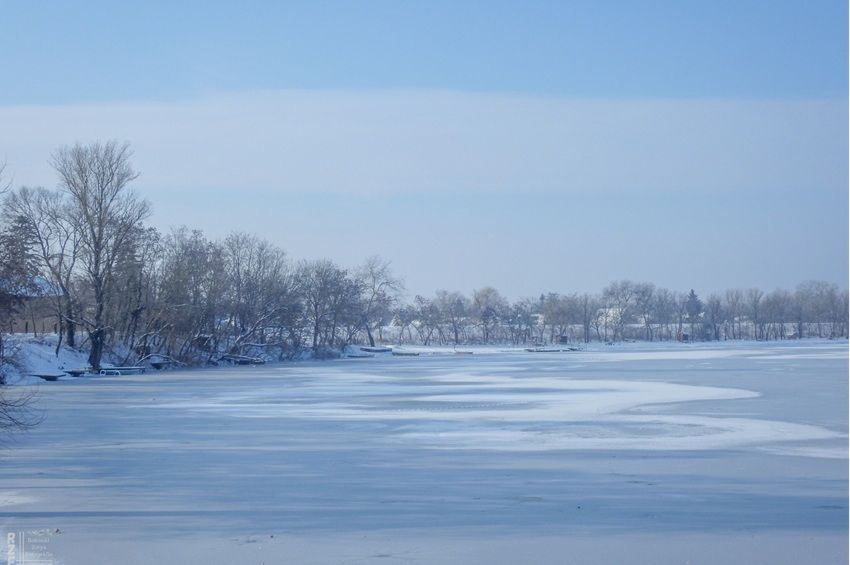 Összefüggő jég alakult ki a Tisza egyes szakaszain – fotókkal 