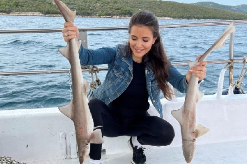 Cápákat és elektromos halat fogott a magyar szépségkirálynő