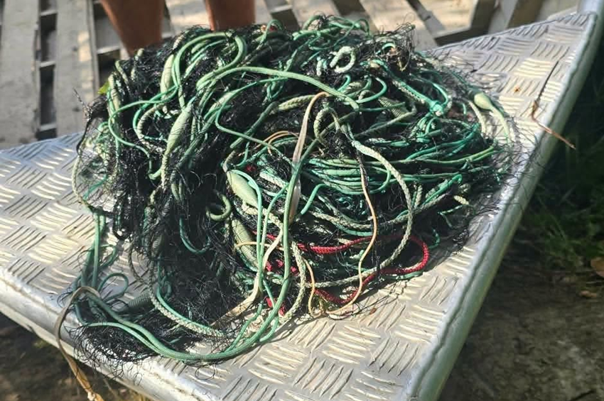 Hatalmas halászhálót találtak a halőrök a Tisza árterén – videóval 