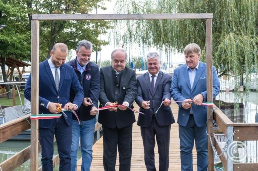 Bővítették a Balatoni Sporthorgász Centrum kikötőjét 