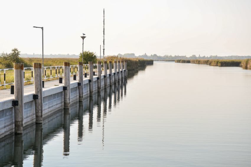 Öt kikötőt korszerűsítenek a Velencei-tónál