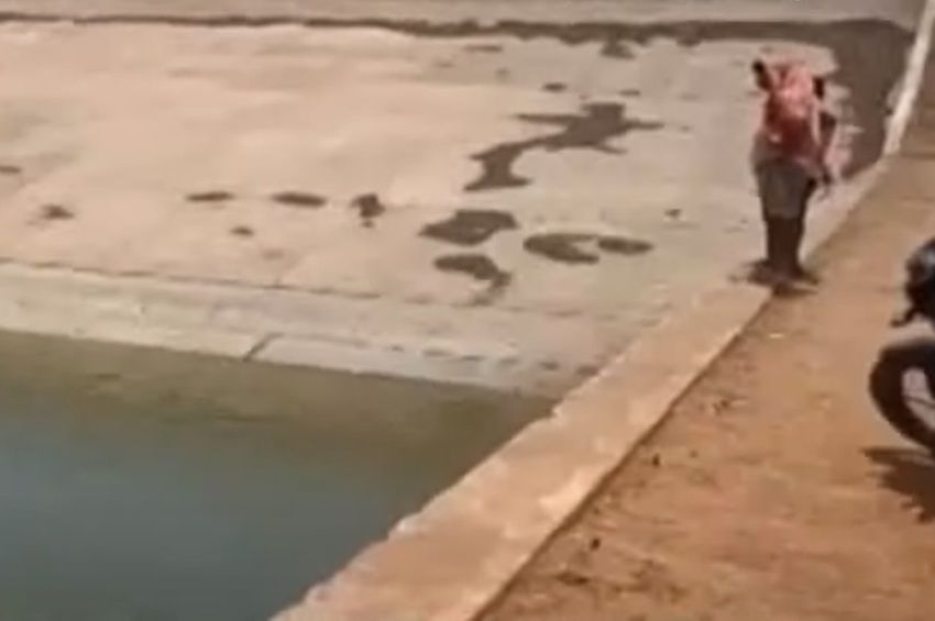 Lecsapoltattak egy víztározót Indiában, hogy megtaláljanak egy mobiltelefont – videóval