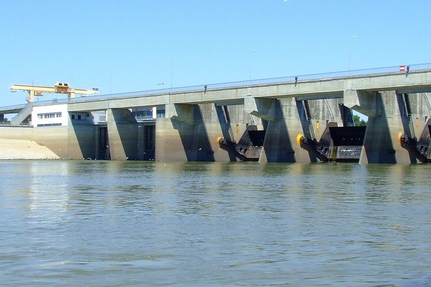 November 20-ig befejezik a Tisza-tó téli leürítését 