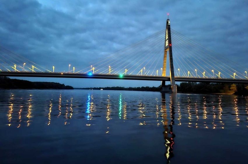 Kérészvédő fénysorompót alakítanak ki a Megyeri hídon – fotókkal