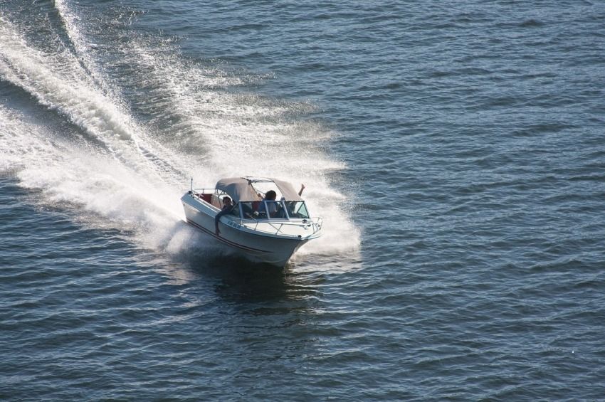 Hajós ügyfélszolgálat nyílik a Tisza-tónál