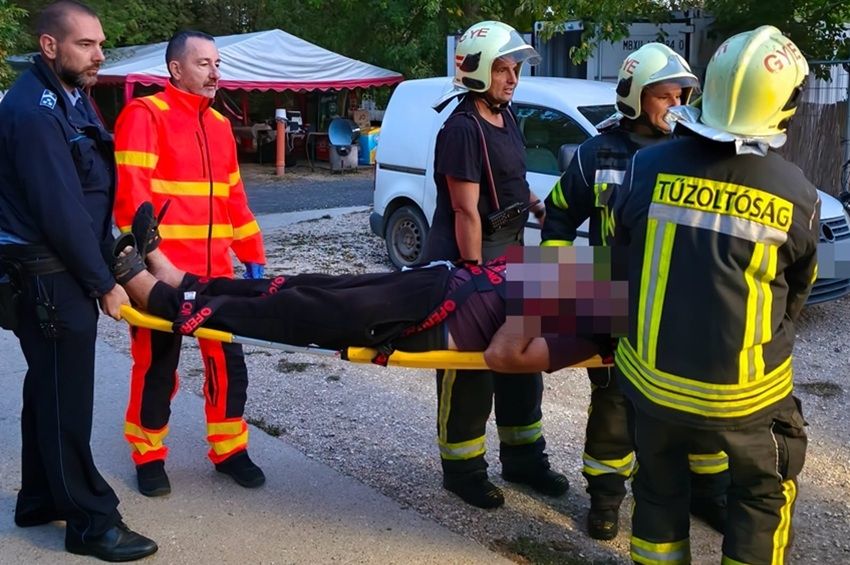 Rendőrök és tűzoltók mentettek ki egy nyugdíjas horgászt a Hármas-Körösről – fotókkal 