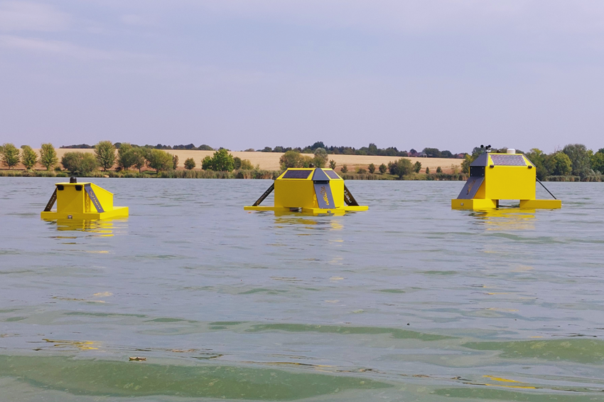Egyre többen használják a vízminőség-ellenőrző okosbójákat