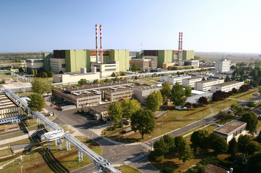 Teljesen leállítják a Paksi Atomerőművet
