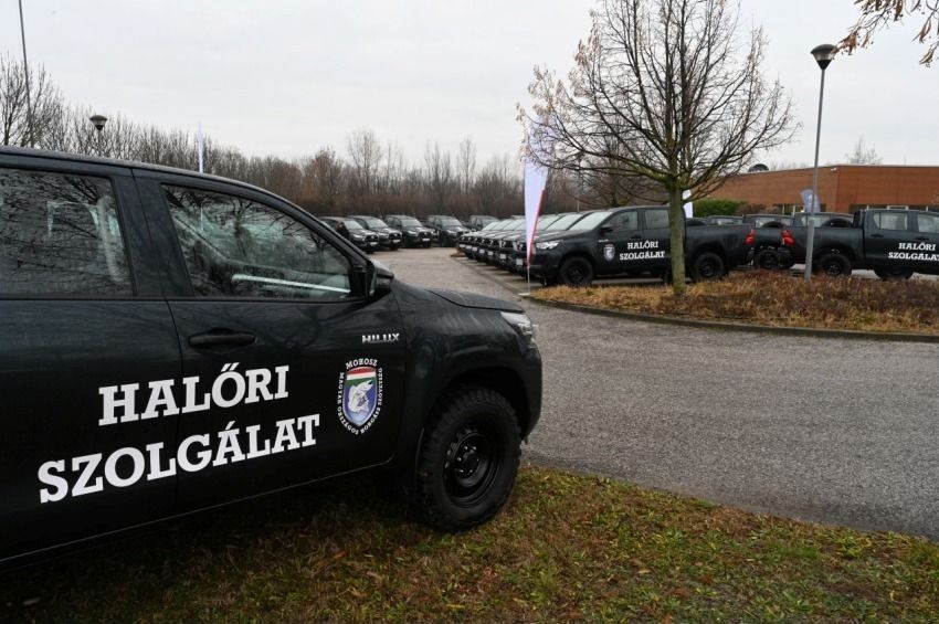 Miért vásárol a Mohosz újabb Toyota Hilux terepjárókat a horgászok befizetéseiből? 