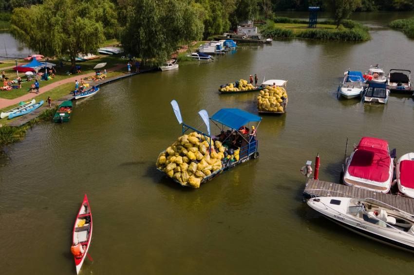 7,5 tonna hulladékot gyűjtöttek az V. Tisza-tavi PET Kupán – fotókkal, videóval 