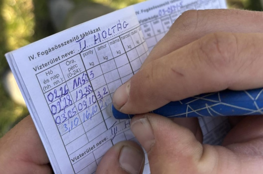 Varázstollas horgászt buktattak le a tiszakécskei halőrök